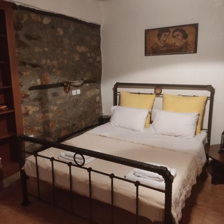 Παραδοσιακός Ξενώνας Αρχοντούλα Παλαιός Παντελεήμων Εξωτερικό φωτογραφία