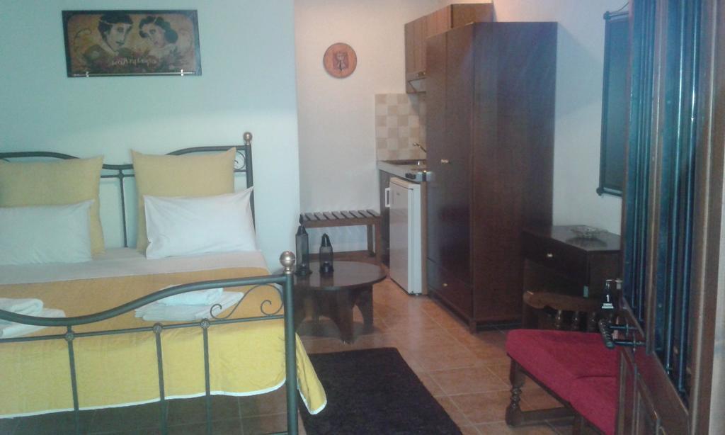 Παραδοσιακός Ξενώνας Αρχοντούλα Παλαιός Παντελεήμων Εξωτερικό φωτογραφία